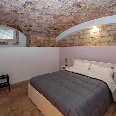 Stone House Apartment Bari Bagian luar foto